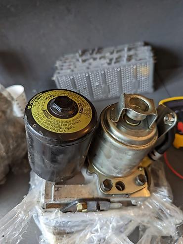 jbl prius: Prius 20 kuza ucun Camry abs 2013 cu il abs Qurashdilir 20 kuzaya her — 3