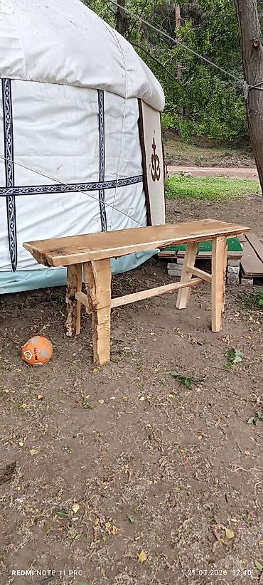 стол декор: Скамейка Дерево, Без спинки, Без крыши — 1