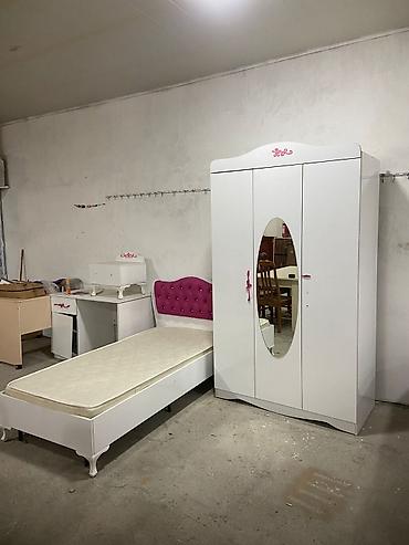 islenmis yataq: Gənc yataq desti ela veziyetdedir qiymet 250azn ünvan Hövsan əlavə — 1