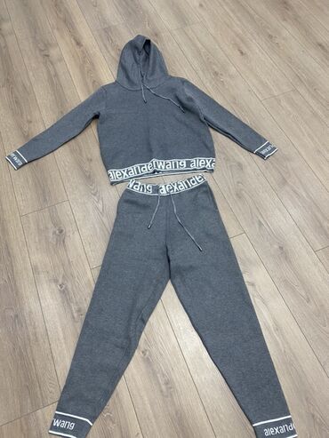лыжные костюмы бишкек дордой: ТОРГ УМЕСТЕН Спортивный костюм Alexander Wang, серый меланж. Состав