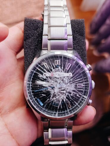 Qol saatları: İşlənmiş, Qol saatı, Curren — 7