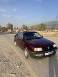 Volkswagen: Volkswagen Vento: 1993 г., 1.8 л, Механика, Бензин, Седан — 11