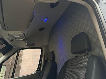вольва 940: Mercedes-Benz Sprinter (средний база, высокий кузов), темно‑серый. 3 — 6