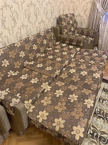 Çiçək naxışlı yumşaq mebel dəsti - Tərkibi: 3 nəfərlik divan + 2 ədəd lalafo.az -da Çiçək naxışlı yumşaq mebel dəsti - Tərkibi: 3 nəfərlik divan + 2 ədəd