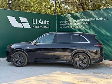 kaiyi e5: Lixiang L7: 2025 г., 1.5 л, Автомат, Гибрид, Кроссовер — 2