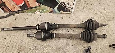chat novo: POLUOSOVINA 1.6 HDI ZA CITROEN C4 ZA 2009. GOD — 1