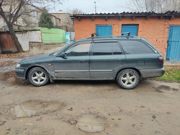 mazda 626: Mazda 626: 1998 г., 2 л, Механика, Газ, Универсал