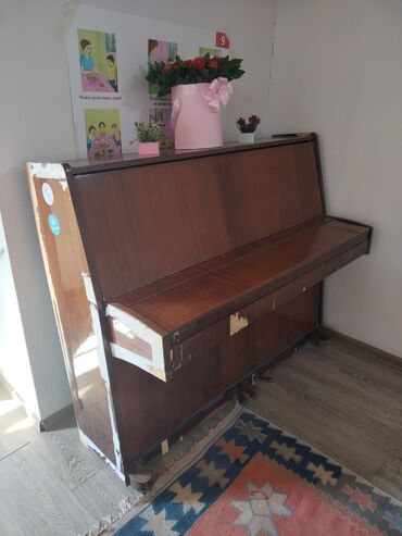pianinolarin qiymetleri: Pionino tam işlekdir.
Qiymet 130 azn.
Unvan savalan.
Vesile🌹9518 lalafo.az -da pianinolarin qiymetleri: Pionino tam işlekdir.
Qiymet 130 azn.
Unvan savalan.
Vesile🌹9518