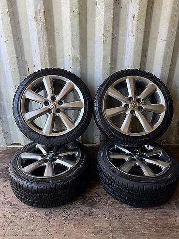 45: Тойота краун Toyota Crown Разболтавка : 5x114.3 - Шины: Dunlop - — 1