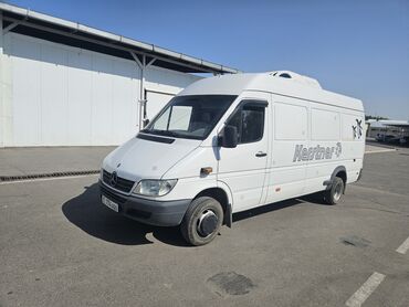маз полуприцеп: Легкий грузовик, Mercedes-Benz, Стандарт, 3 т, Б/у at lalafo.kg маз полуприцеп: Легкий грузовик, Mercedes-Benz, Стандарт, 3 т, Б/у