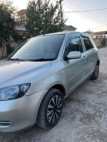 Mazda: Mazda Demio: 2003 г., 1.3 л, Автомат, Бензин, Хэтчбэк — 2