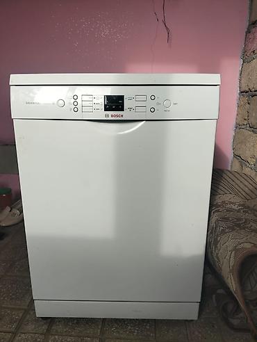 elektrik muhərrik: Bosch SilencePlus qabyuyan maşın - Tam ölçülü, sərbəst quraşdırılan — 1