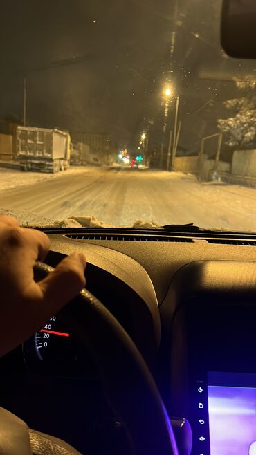 Aşpazlar: Ofisiant tələb olunur, Kafe, Aylıq ödəniş, İstənilən yaş, 1 ildən az təcrübə
