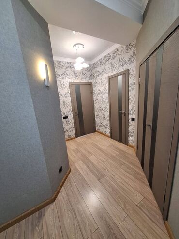 сдается 2 комнатная квартира в джале: 2 бөлмө, 77 кв. м, Элитка, 4 кабат, Евроремонт