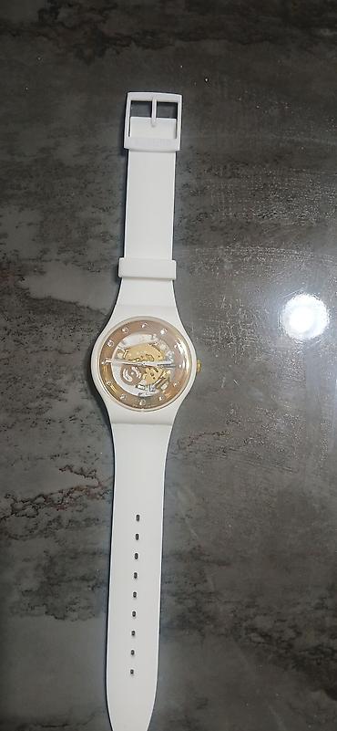 cenevre saat: Swatch saat – şəffaf skeleton üzü və ağ silikon qayış - Brend: Swatch — 1