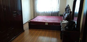 срочно продаю участок газ канализация есть: 4 комнаты, 97 м², Индивидуалка, 3 этаж, Косметический ремонт