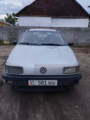 Унаа сатуу: Volkswagen Passat: 1989 г., 1.8 л, Механика, Бензин, Универсал