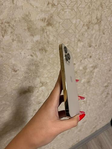 note 13 pro: IPhone 13 Pro, Qızılı, Face ID — 2