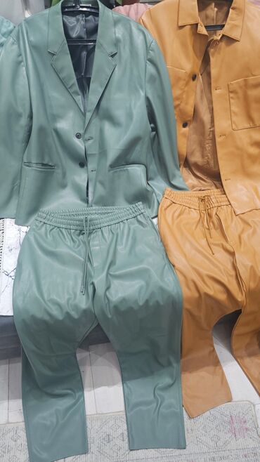 Kompleti: Zara, L, Jednobojni, bоја - Zelena — 1