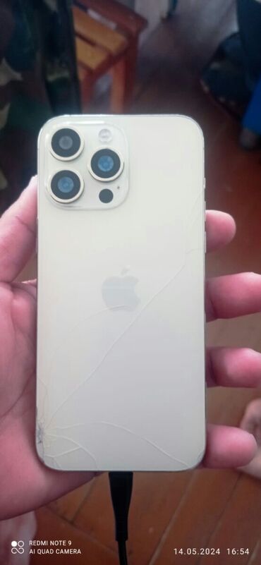 apple x ekran: IPhone 14 Pro Max, 512 GB, Gümüşü, Qırıq