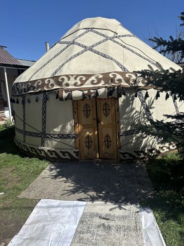 Аренда юрт: Аренда юрты, Каркас Деревянный, 75 баш, Казан, Посуда, С полом