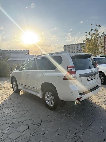Toyota: Toyota Land Cruiser Prado: 2014 г., 2.7 л, Автомат, Бензин, Внедорожник — 2