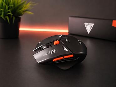 razer viper ultimate: Simsiz oyun siçanı - Ergonomik, futuristik dizayn: mat qara korpus — 1