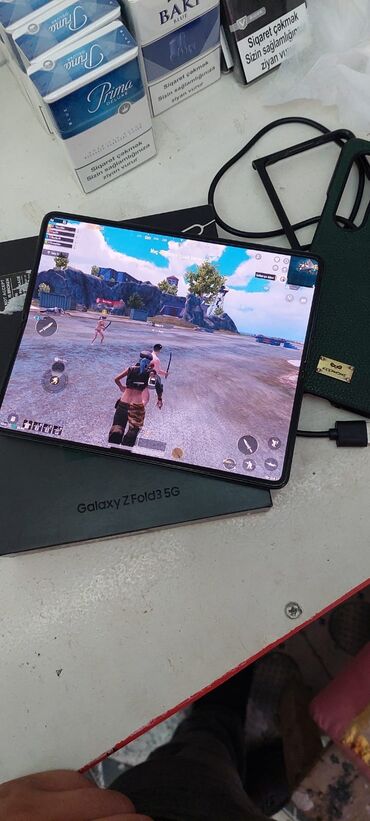 z fold 3: Samsung Galaxy Z Fold 3, 512 GB, rəng - Yaşıl, Simsiz şarj, İki sim kartlı, Face ID