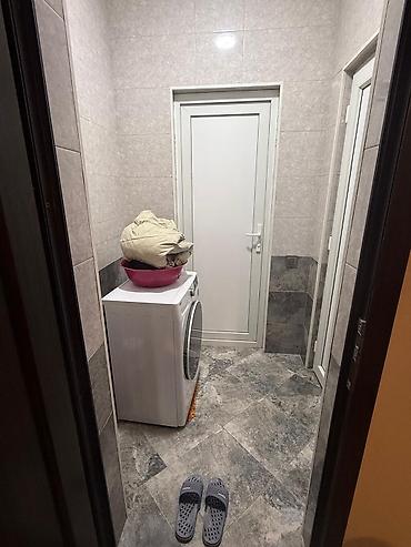 Kommersiya daşınmaz əmlakının satışı: Binə Atçılıqda 5.5 sotda 2 mərtəbəli obyekt sahibindən — 11