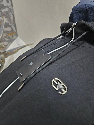 Trenerke: Komplet trenerka Vrhunski kvalitet Velicine S m l xl xxl Cena 5800 — 4