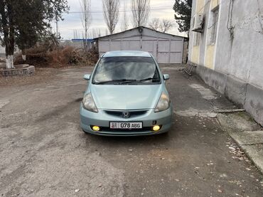 Honda: Honda Fit: 2002 г., 1.3 л, Вариатор, Хэтчбэк — 1