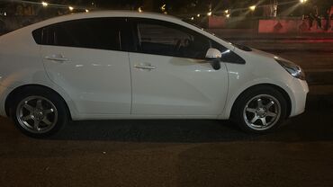 prius teker acari: 4bolt R16 cati svarkasi yoxdu rengi yaxsidi 4eded disk teker