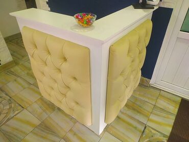 Стойки ресепшн: Столы ресепшен Администраторский стол Кассовый стол Занимаемся — 48