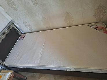 matras tək nəfərlik: Tək nəfərlik çarpayı və döşək dəsti. - Ölçü: təxminən 90×190 sm (tək — 1