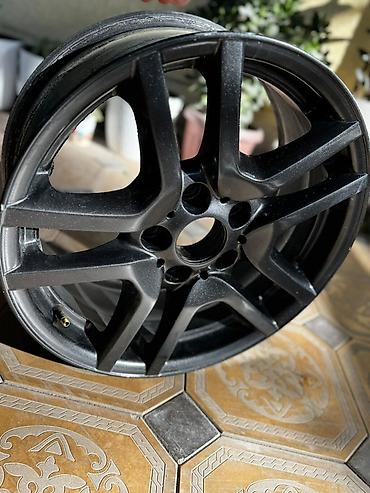 диски 5x120: Литые Диски R 17 BMW, Комплект, отверстий - 5, Б/у — 1