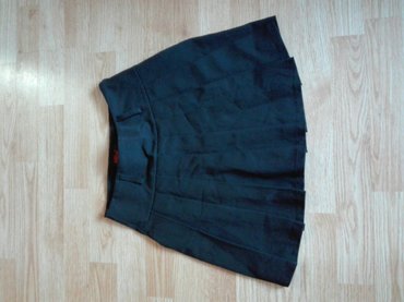 Muške Pantalone: Suknja, crna, br 36, prelepo stoji na lalafo.rs - slika 3 Suknja, crna, br 36, prelepo stoji - Nis - slika 3