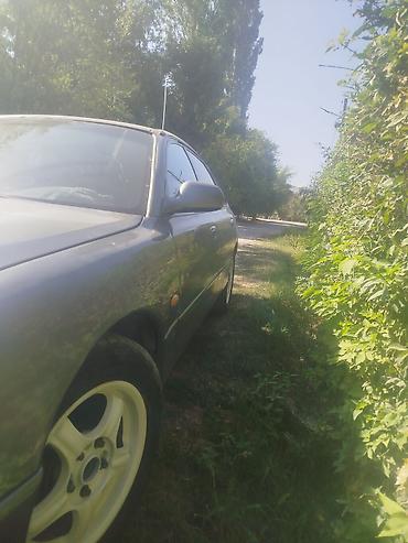 Продажа авто: Mazda 626: 1993 г., 2 л, Механика, Бензин, Седан — 4