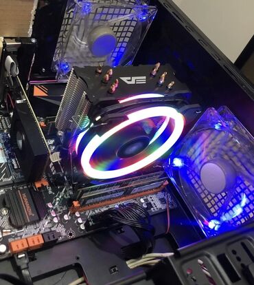 Masaüstü kompüterlər və iş stansiyaları: 3 🖥️ 10core CPU, 48GB DDR4 📌48Gb DDR4 2133Mhz (samsung) 📌2 videokart — 4