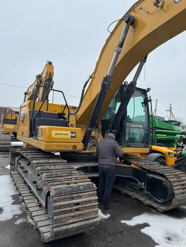 экскаватор в лизинг без первоначального взноса: Экскаватор, Caterpillar, 2023 г., Гусеницалуу