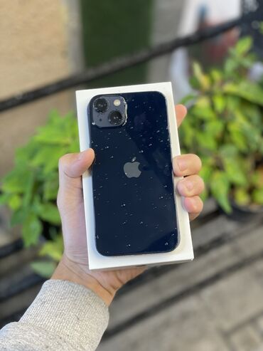 iphone 13 pro max qiymeti 2 ci el: IPhone 13, 128 GB, Midnight, Zəmanət, Simsiz şarj, Face ID