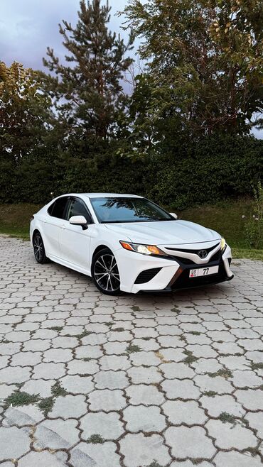 тойота автомобил: Toyota Camry: 2019 г., 2.5 л, Типтроник, Бензин, Седан