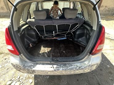 Suzuki: Suzuki Liana: 2002 г., 1.6 л, Механика, Бензин, Универсал — 7