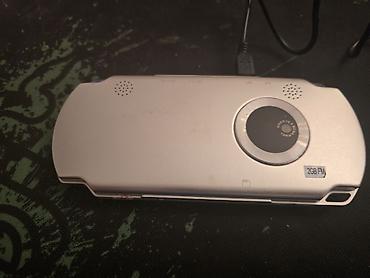 philips xenium 9@9s: Təcili MP6 portativ oyun konsolu satılır. - Təcili 3 azn oyun konsolu — 6