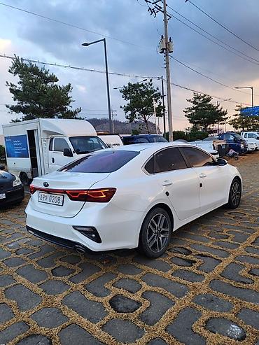 Kia: Kia K3: 2019 г., Бензин, Седан — 4