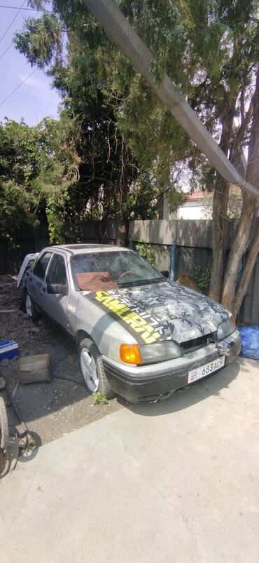 шины r14c: Ford Sierra: 1991 г., 4.7 л, Автомат, Бензин, Седан