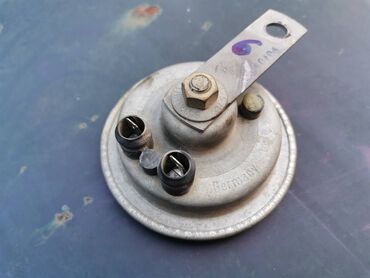 Auto delovi: Sirena Lada 2121,21213,21214 Niva broj 6. Polovno, ocuvano. Skinuto — 7