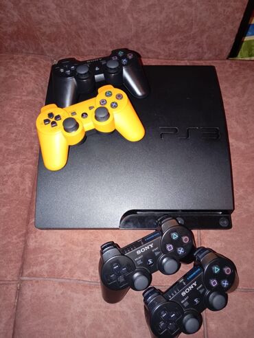 baki ps3: Playstation 3 içində 34 oyun var az işlənib