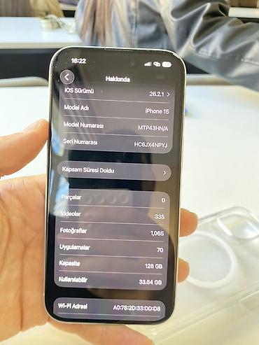 Apple iPhone: IPhone 15, Göy — 9