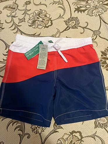 Şortlar: Şort, Benetton — 1