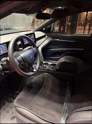 бесплатно машина: Toyota Camry: 2024 г. — 5